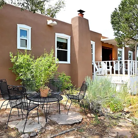 Tesuque Outpost Casita E Views In Holiday home *