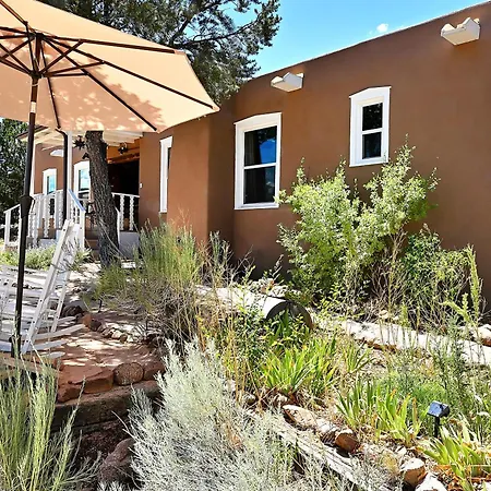 Tesuque Outpost Casita E Views In Holiday home