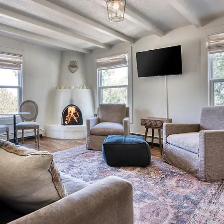 Tesuque Outpost Casita E Views In Holiday home *